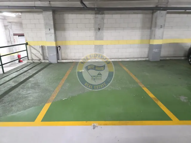 Plaza de garaje amplia en hispanidad 87 — 14