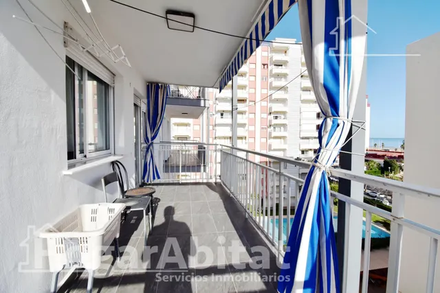 TODO EXTERIOR Y REFORMADO CON TERRAZA Y CON VISTAS AL MAR — 7