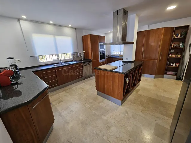 Chalet 5 habitaciones 412m² en venta - Centro - foto 3
