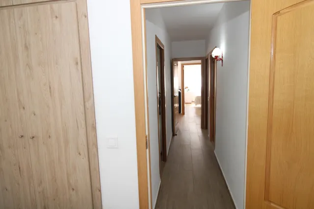 Piso totalmente reformado en segunda línea de playa — 8