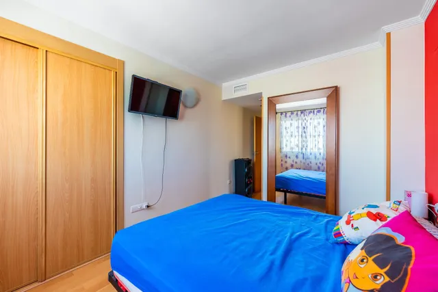 Amplio y moderno piso en Las Salinas, Roquetas de Mar por €240.000 — 50