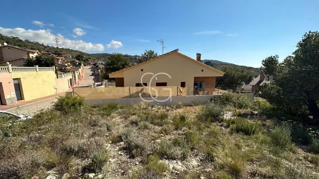 Tus Sueños en Roda de Berà: Terreno de 450m2 en Urbanización - foto 2