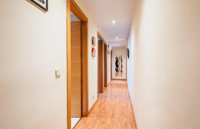 Oportunidad! Piso en Urb. Las Suertes — 23