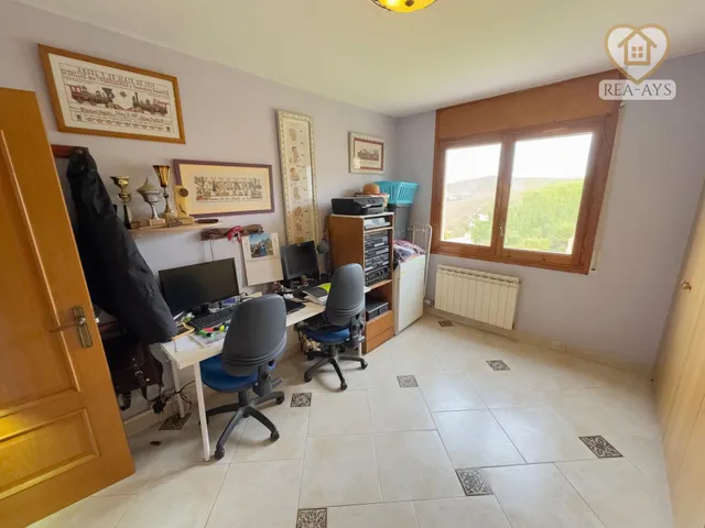 ¡CASA CON GRAN PARCELA!, A SOLO 30 MIN DE BARCELONA! VIVE CON ESPACIO, PRIVACIDAD Y NATURALEZA — 27