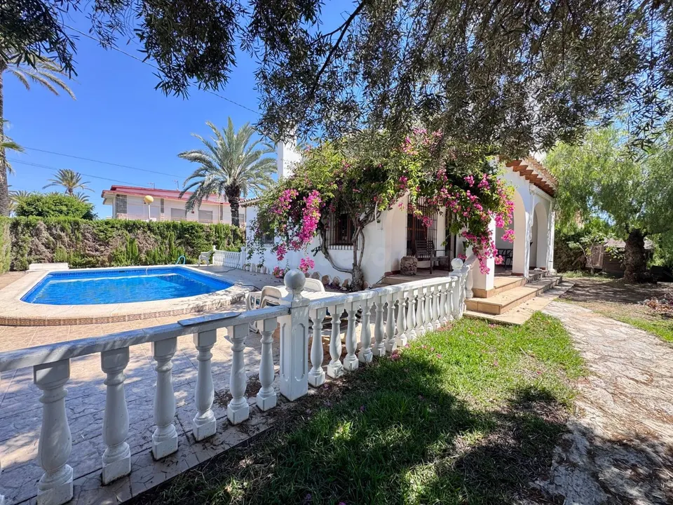 Villa 4 habitaciones 133m² en venta - Cabo Roig