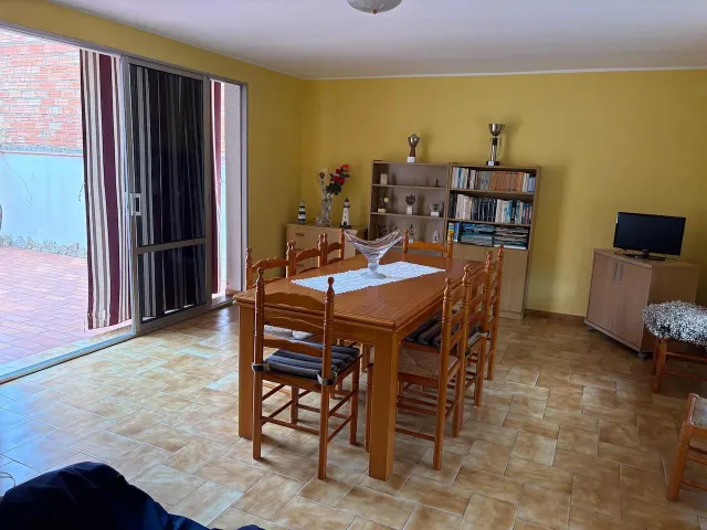 Encantadora Casa de Pueblo en Malgrat de Mar — 8