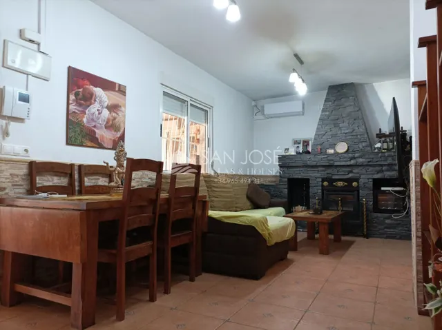 INMOBILIARIA SAN JOSE VENDE ESTUPENDO CHOLLO DE  CHALET EN POZOBLANCO-MONFORTE DEL CID — 3