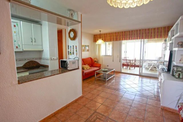 Se vende espectacular piso con dos amplias terrazas y espectaculares vistas al Mediterráneo – Torre Nuevo Portobello, Km 1,5 de La Manga — 18