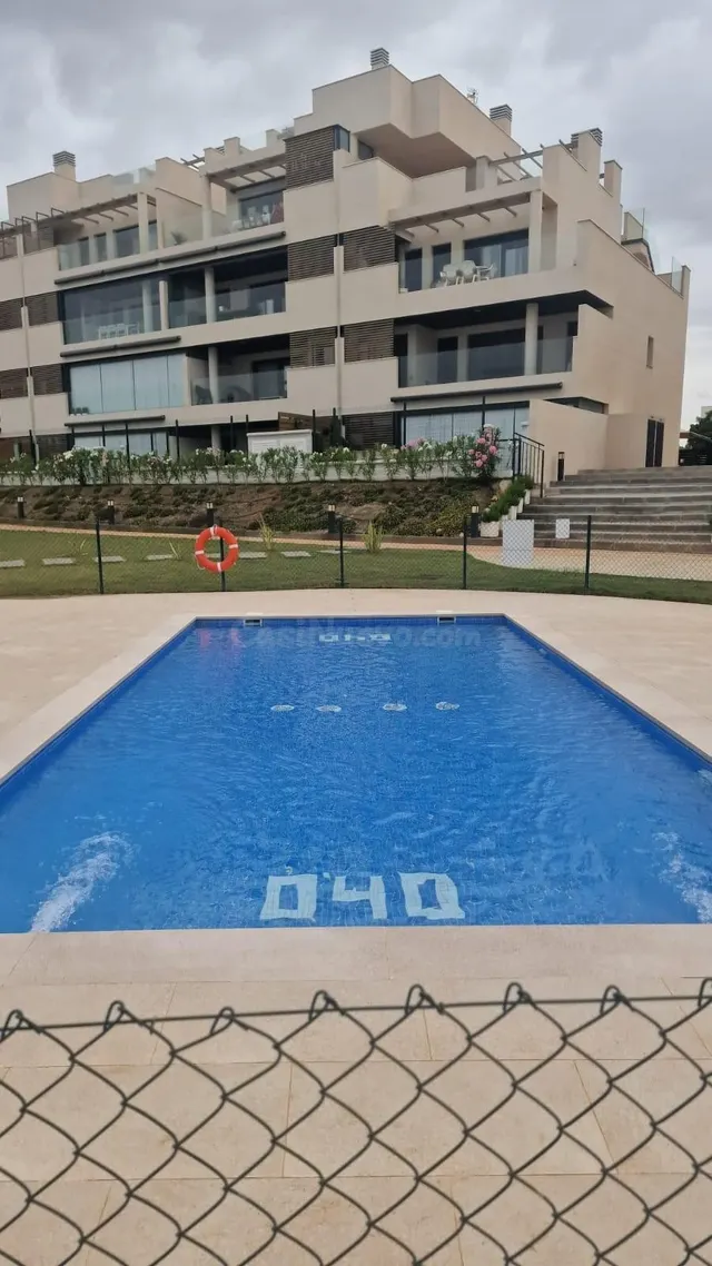 ¡VIVE CERCA DE LA PLAYA TODO EL AÑO EN RETAMAR! ️ 2.000€/mes - foto 2