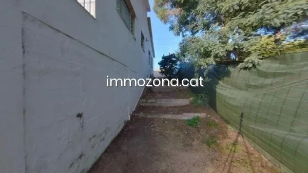CASA OCUPADA DE 88 M2, 3 habitaciones, 1 BAÑOS, EN C/ CAMPANYA, LLORET DE MAR — 15
