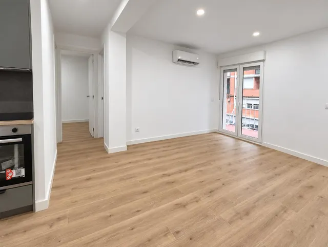 Excepcional piso reformado con terraza y orientación este — 7