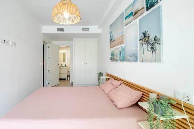 BUNGALOW DE 2 DORMITORIOS Y 2 BAÑOS EN SAN PEDRO DEL PINATAR (LO PAGAN) — 14