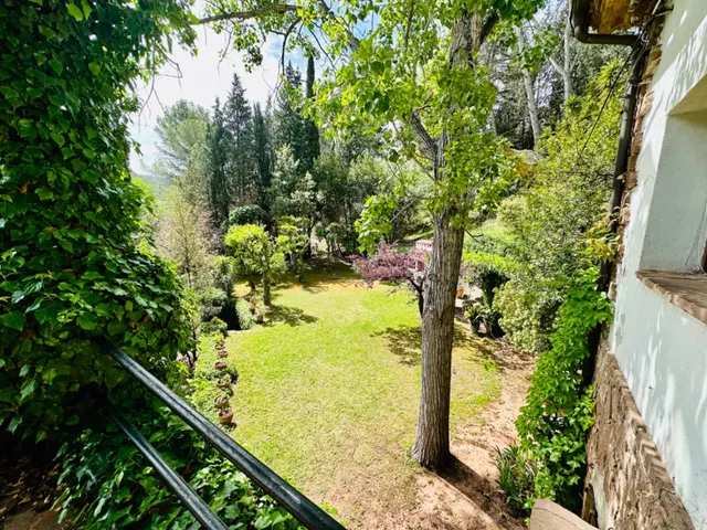 EXCLUSIVA CASA UNIFAMILIAR EN CASTELLVÍ DE ROSANES - GRAN PARCELA, PRIVACIDAD Y ENCANTO NATURAL — 42