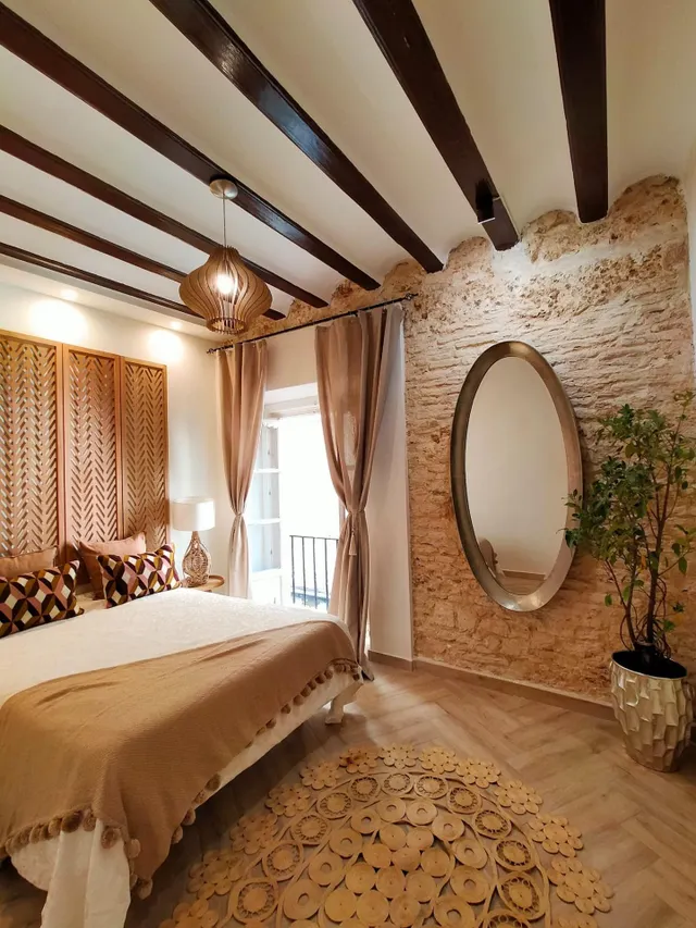 APARTAMENTO REFORMADO PARA ENTRAR EN EL CENTRO DE CADIZ — 28