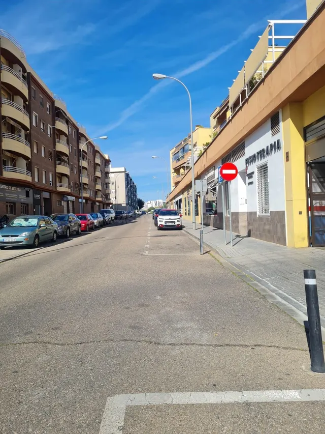 PLAZA DE GARAJE EN ALQUILER EN AVENIDA VÍA AUGUSTA — 8