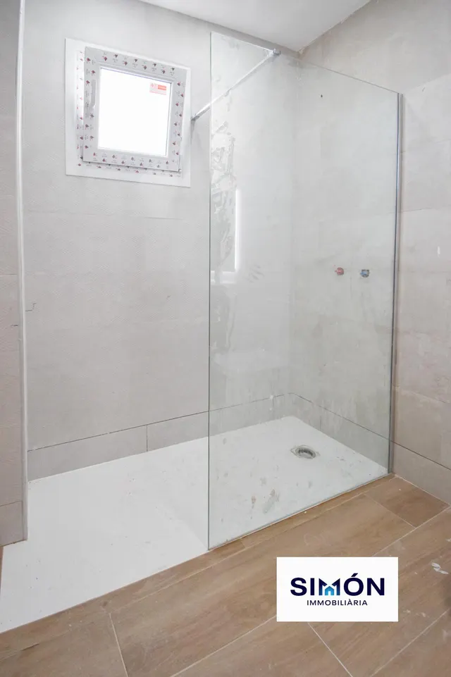 ¡Piso recién reformado con 3 habitaciones y traster 90m2 en Sallent! — 13