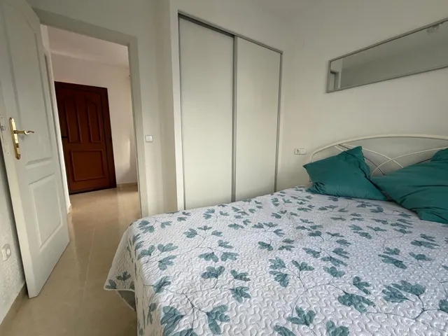 Fabulosa vivienda tipo duplex con entrada independiente y amplio jardin — 26