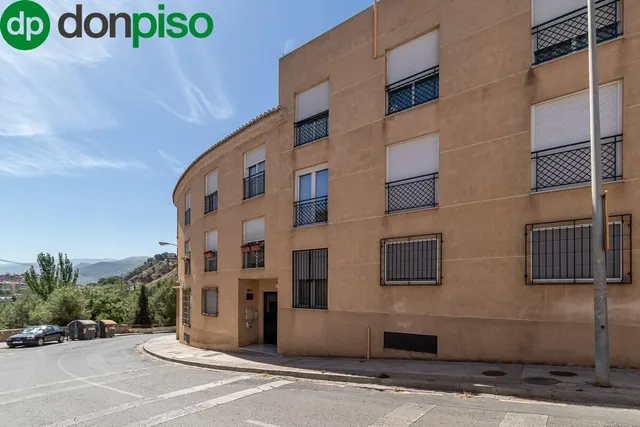 ¡¡Fantástico piso de 7 habitaciones en Bola de Oro!! — 27