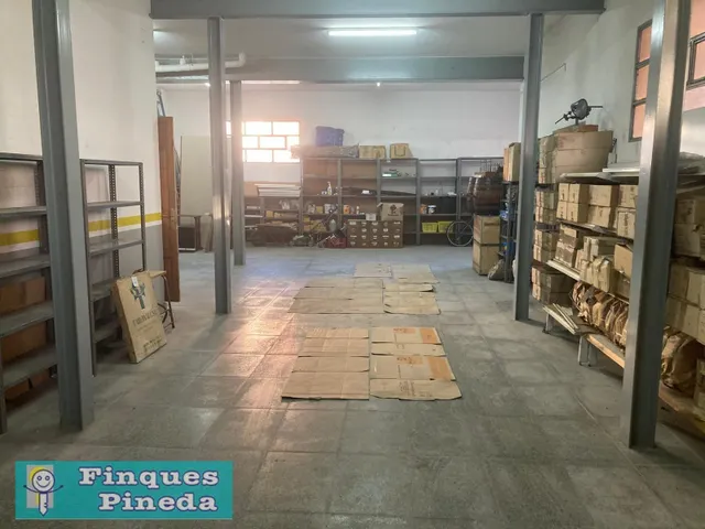 Edificio con local y 2 viviendas en Tordera — 38