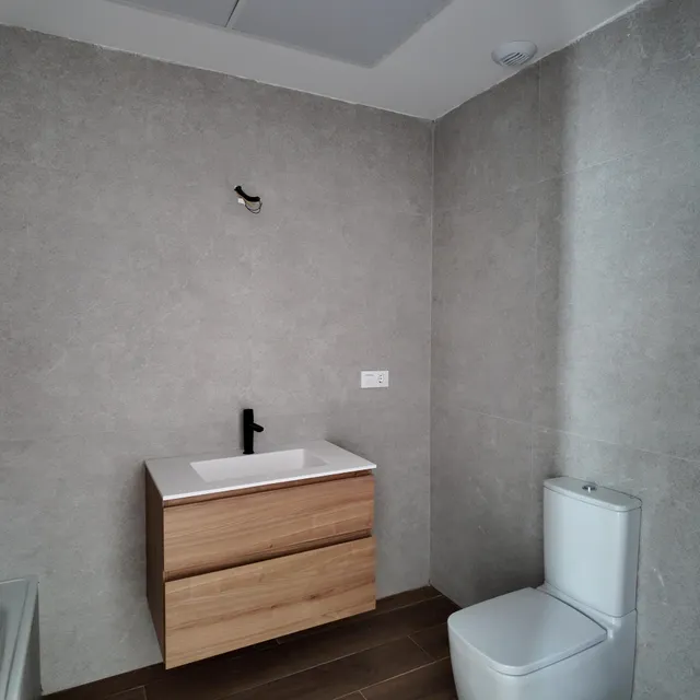 VIVIENDA EN ZONA  EL PATRIARCA!!!!!! — 23