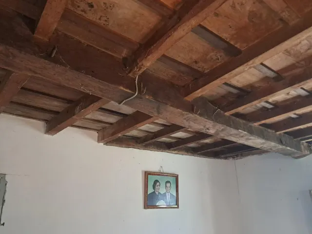 CASA DE PIEDRA EN ZONA RURAL — 37