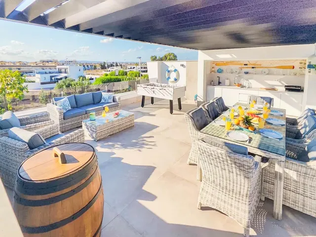 Villa de 3 dormitorios y 3 baños en santiago de la rivera (san pedro del pinatar) — 38