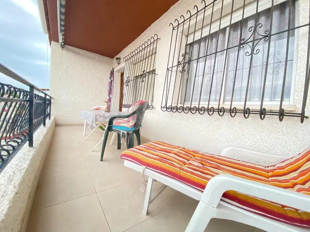 EN LO PAGAN PISO DE 3 DORMITORIOS BUEN ESTADO - foto 4