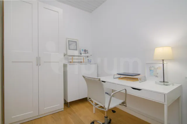 Vivienda con balcón y ascensor en pleno corazón del Gòtic — 27