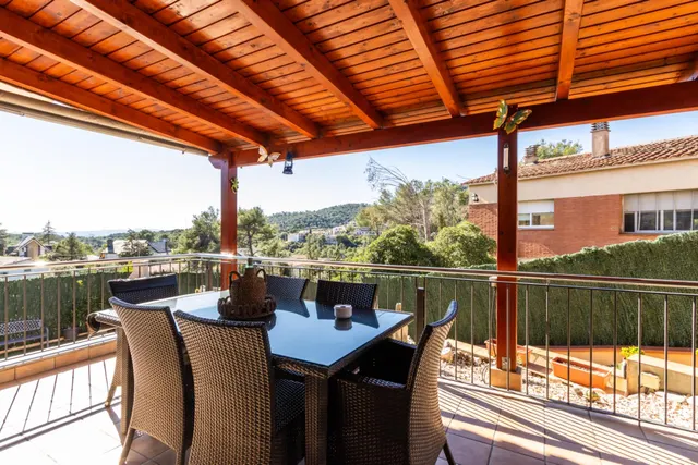 Espectacular Casa en Castellar del Vallès — 20