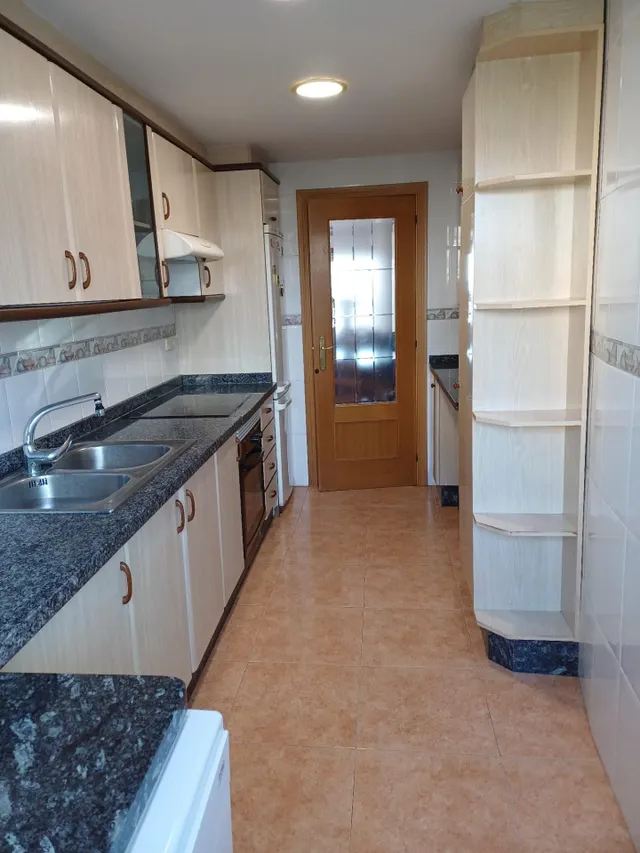 APARTAMENTO  ALQUILER TEMPORAL HASTA EL 30 DE JUNIO — 11