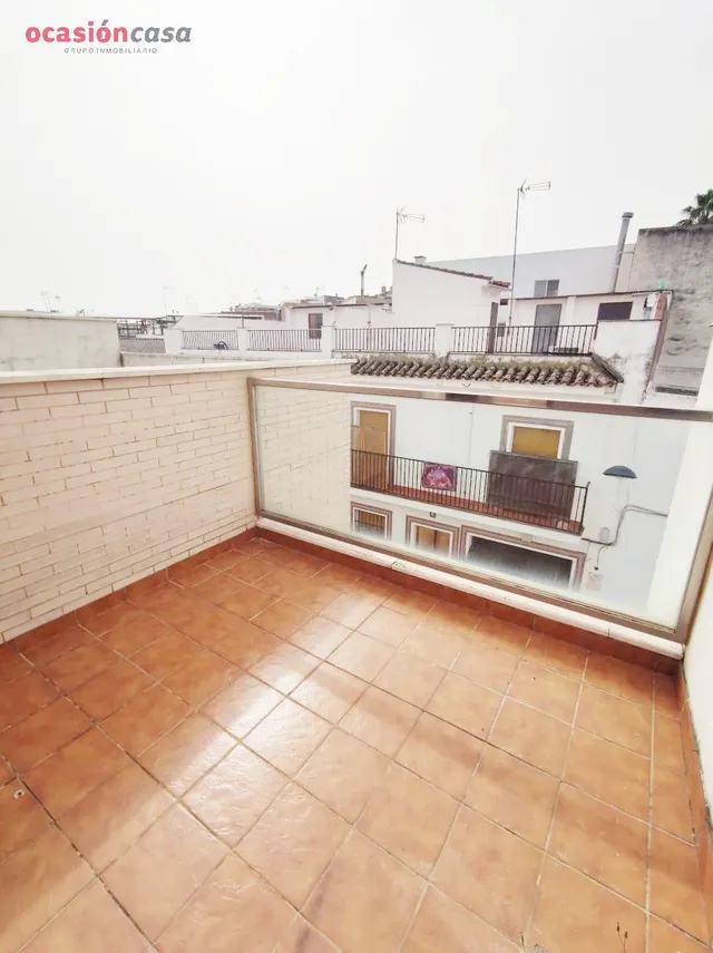 PRECIOSA CASA EN EL CARPIO!! — 50