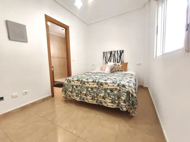 Espectacular vivienda con terraza privada de 90 m2 a 150 metros de la Playa del Tamarit | Espacio, comodidad y calidad de vida en Santa Pola — 27