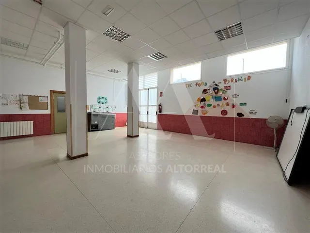 SE VENDE NEGOCIO EN MONTEPRINCIPE — 16