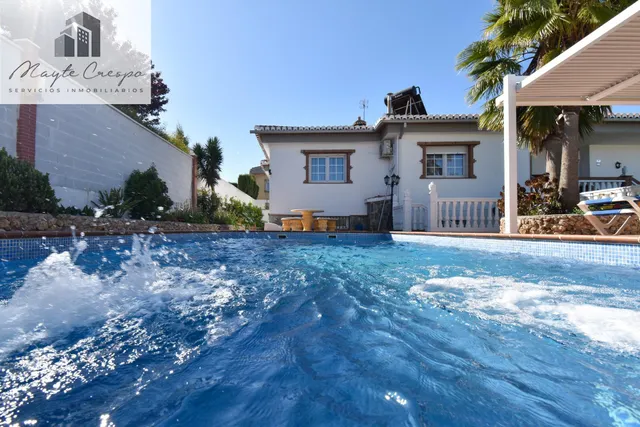 Espectacular chalet de lujo en El Puntal — 9