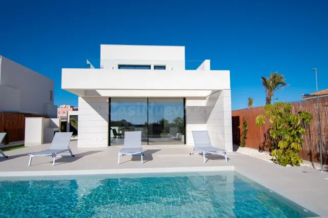 PRECIOSOS CHALET INDEPENDIENTE DE OBRA NUEVA EN MONTESINOS,  - foto 2