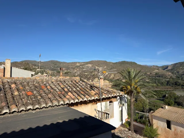 CASA DE PUEBLO EN RESTABAL ( EL VALLE) - foto 2
