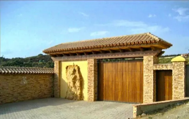 Finca rústica 5 habitaciones 650m² en venta - Costa Del Sol - foto 2