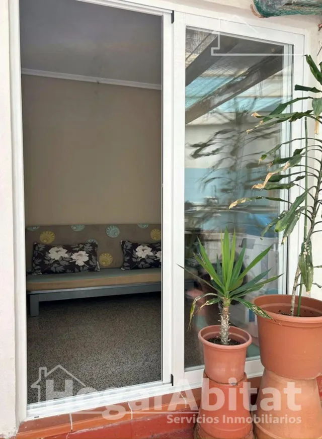 Tradición y calidez mediterránea en esta emblemática casa de pueblo reformada con chimenea, patio — 19