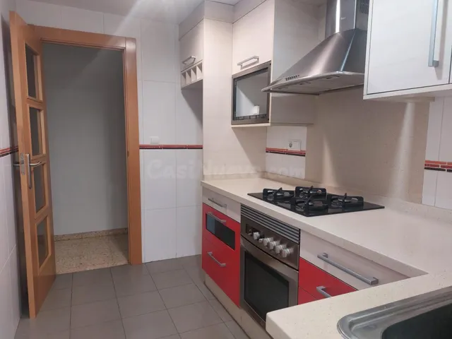 ESTUPENDO PISO VENTA JUAN DE AUSTRIA. — 3