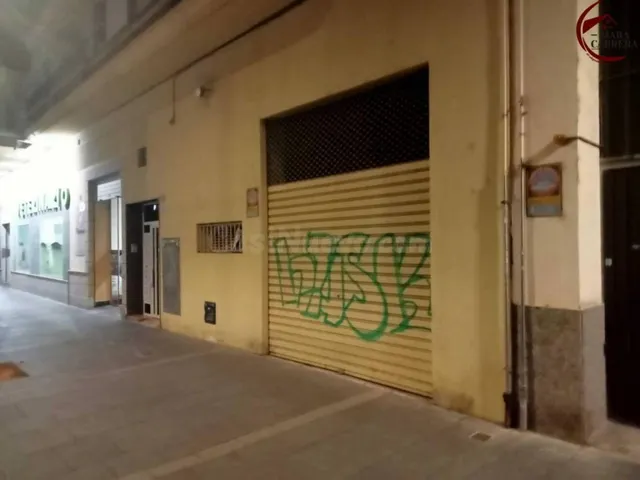 Local comercial en Venta en Gandia Valencia - foto 2