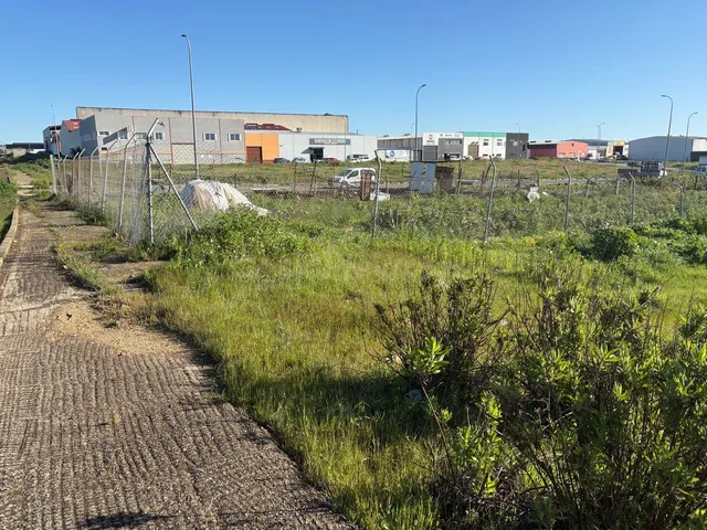 Terreno industrial en venta - Andalucia - foto 3