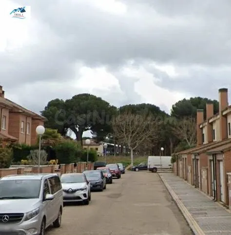 Venta de chalet situada en Simancas (Valladolid)