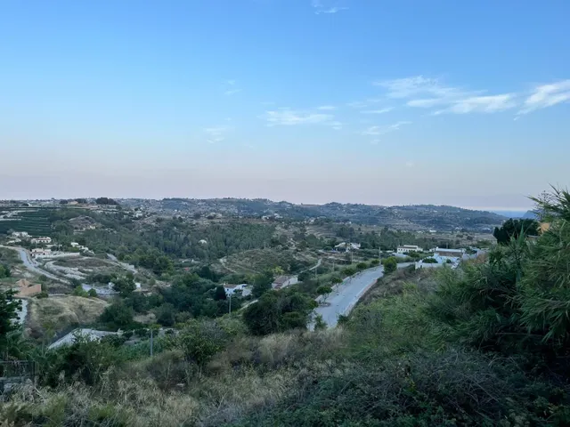 Oportunidad única en Benissa: 3 parcelas con espectaculares vistas al mar y a la montaña — 5