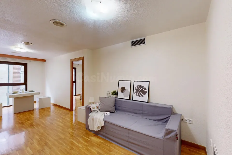 Piso de 3 dormitorios, vestidor y 134 m2 en pleno centro de Murcia – Calle Platería