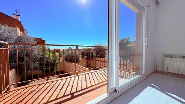 Casa amb encant al centre de Castellar