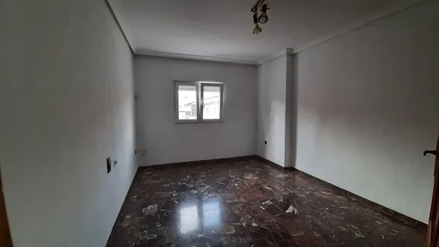 Casa, ubicada en "el puntal" — 23