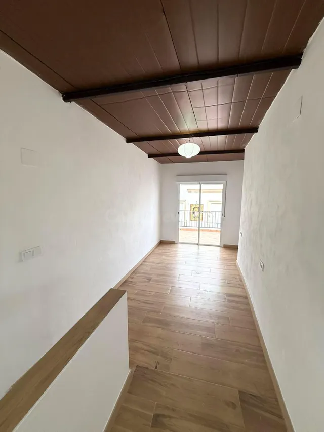 Alquiler para profesores en Alcalá del Río | 2 habitaciones, - foto 5