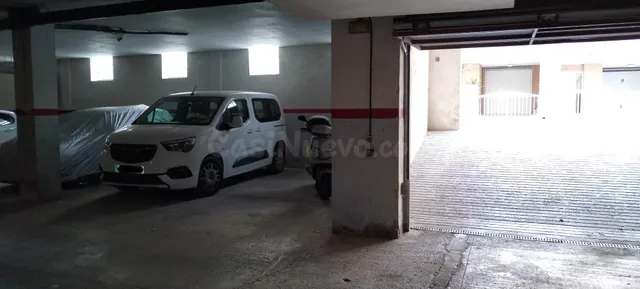 Plazas de parking en zona CAP - foto 4