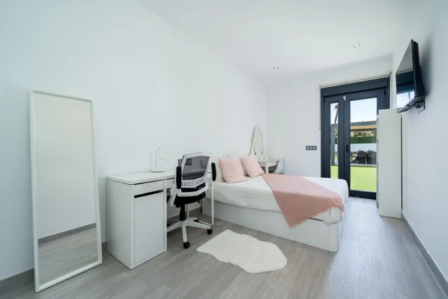 Espectacular unifamiliar Moderno con Piscina en Sa Torre – Eficiencia, Confort y Confianza. — 40