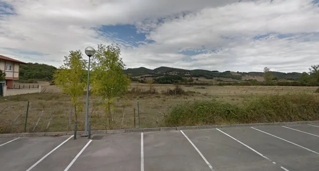 PARCELA DE 1500 METROS EN VILLASANA DE MENA — 8